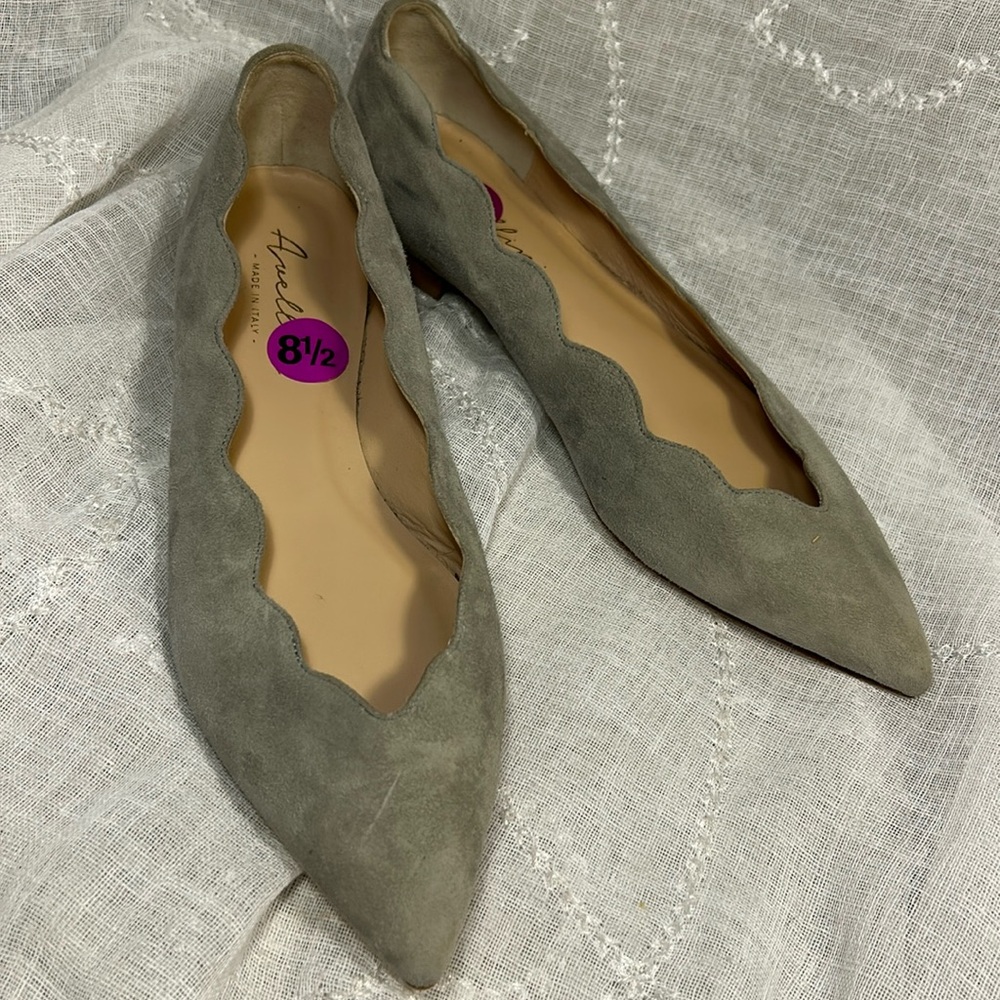 NWT Avellini leather flats made in Italy